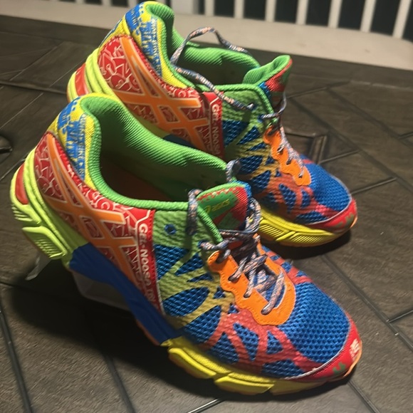 Asics Gel Noosa Tri 9 colorful leather and synthetic EU size 39 unisex running - Picture 3 of 11